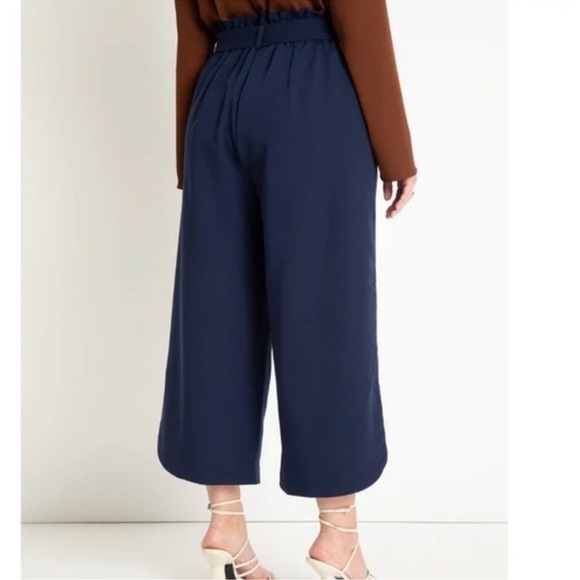 Eloquii Navy Paper Bag Wide Leg Crop Pants with tie - Picture 2 of 11